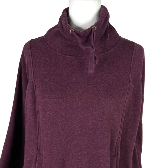 UGG Women's‎ Size XS/S Charlynne Poncho Maroon Cowl Neck Fleece Poncho - Picture 6 of 9